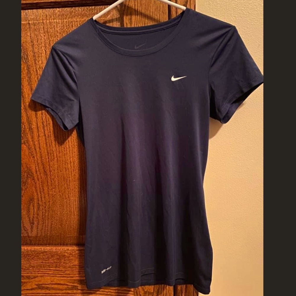 Nike dri fit tee